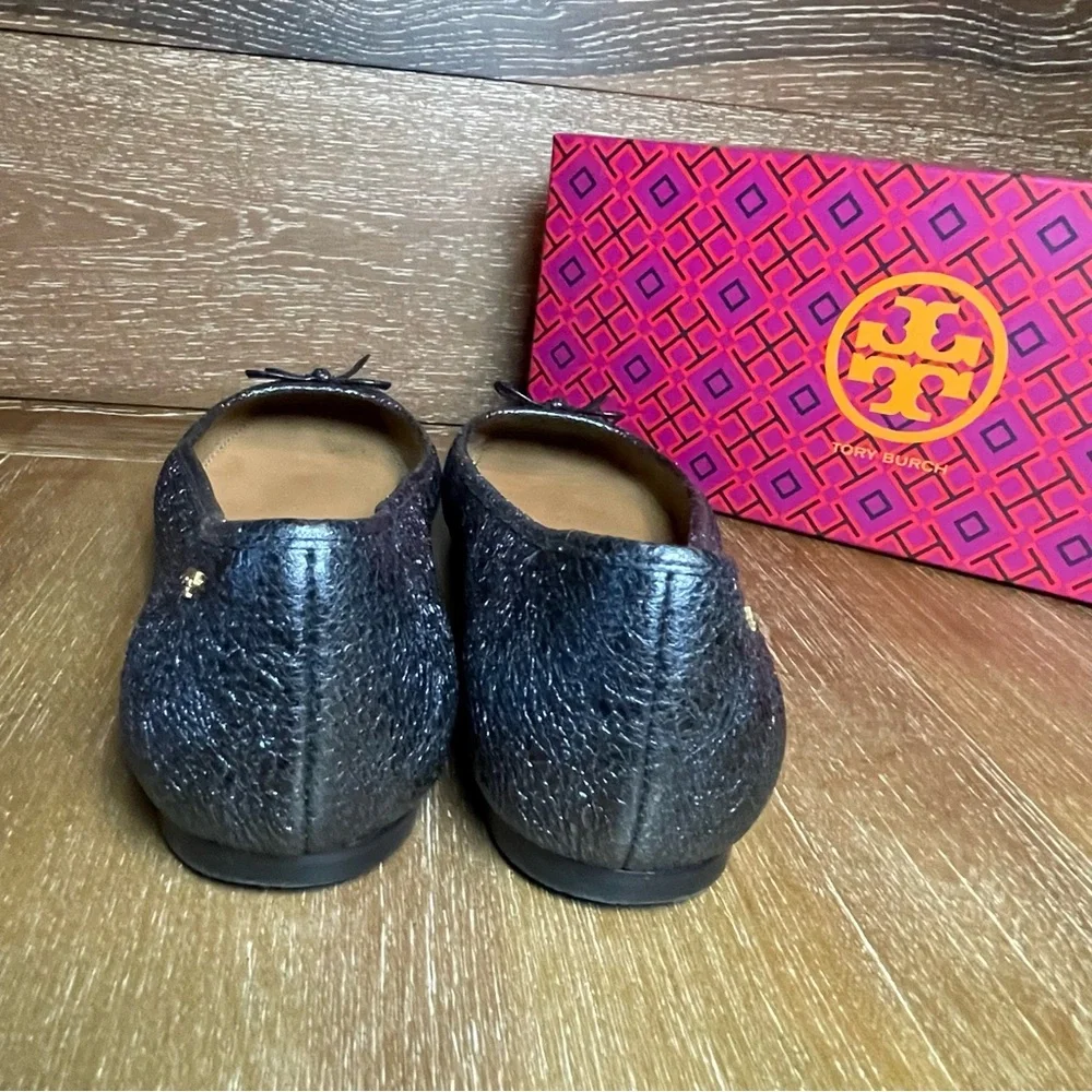 Tory Burch Laila 2 Driver Ballet Flat Navy Crinkle Metallic Size 9